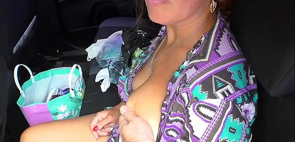  Mature milf in car blowjob and anal